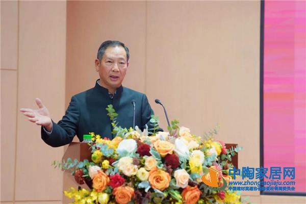 新明珠陶瓷集團召開2021新春工作會議：集萬人智慧，向百億沖刺